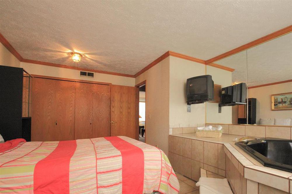 Magnuson Hotel Extended Stay Canton Ohio Lake Cable Номер фото