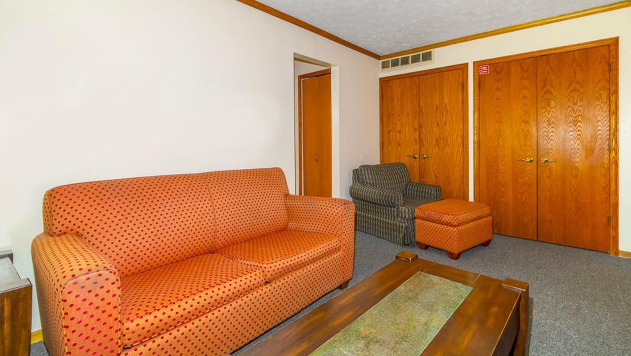 Magnuson Hotel Extended Stay Canton Ohio Lake Cable Экстерьер фото